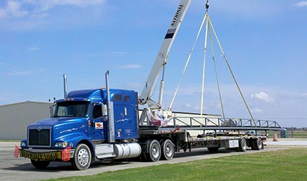 Schweiss Handles large doors with Big Crane