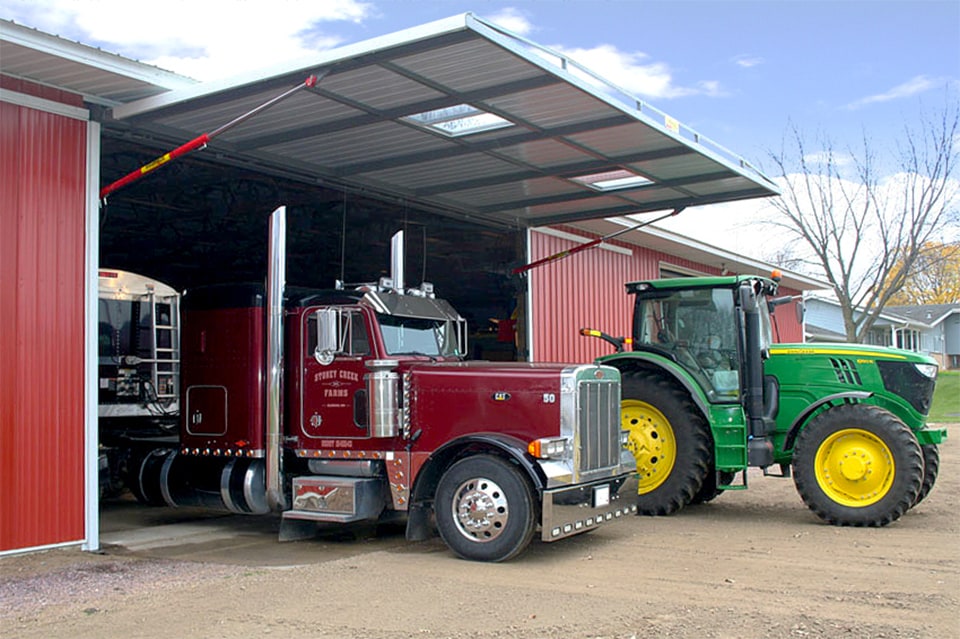 Equipment Shed Hydraulic Doors