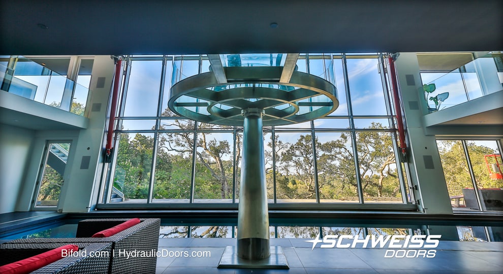 Schweiss Hydraulic Window Wall