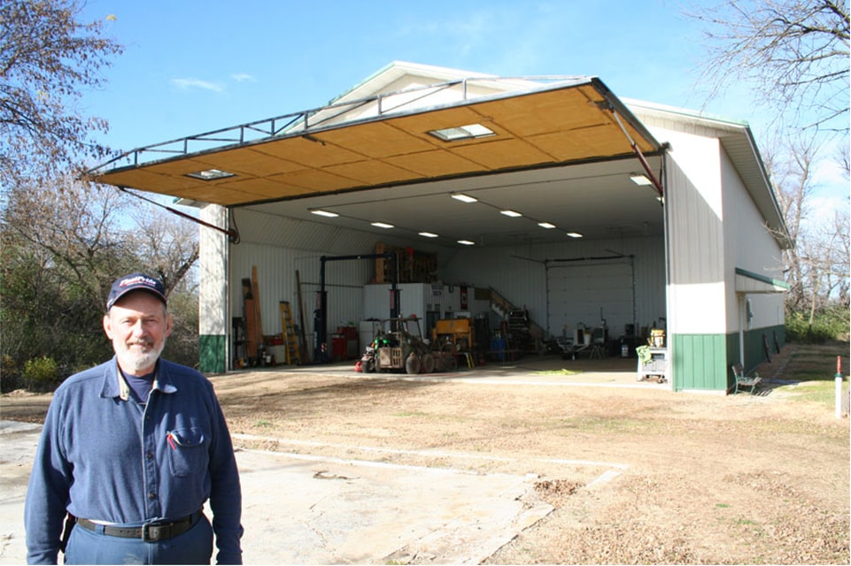 Repair Shop Hydraulic Doors